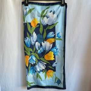 Tulip print square scarf